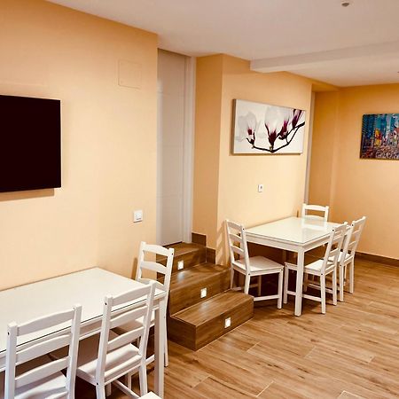 Apartamentos San Nicolas Логроньйо Екстер'єр фото