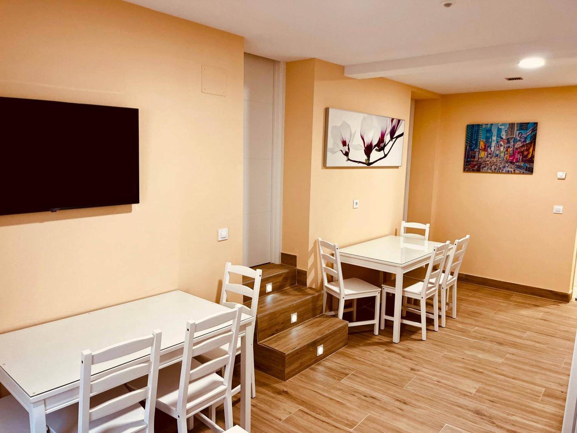 Apartamentos San Nicolas Логроньйо Екстер'єр фото